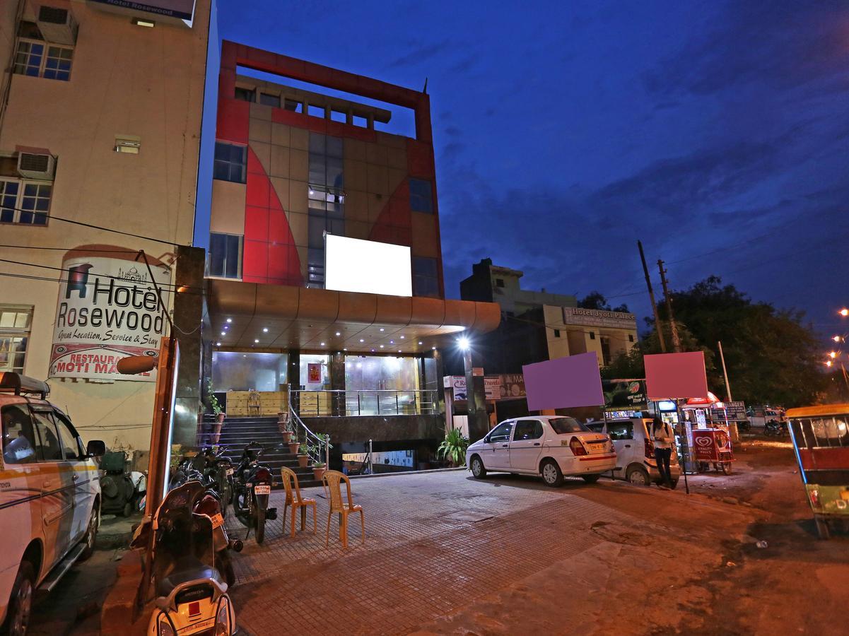 Star Hotel Agra  Buitenkant foto