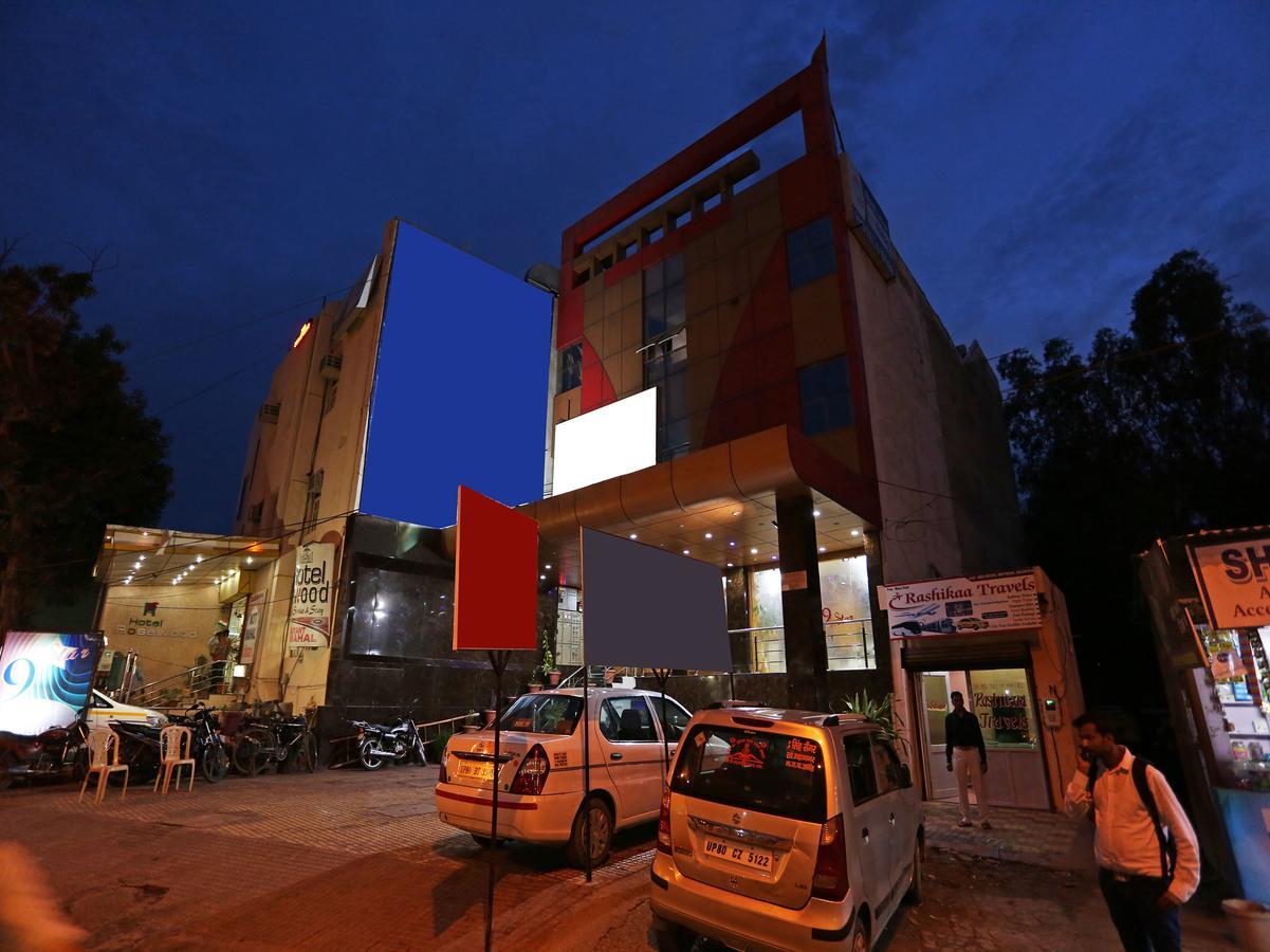 Star Hotel Agra  Buitenkant foto