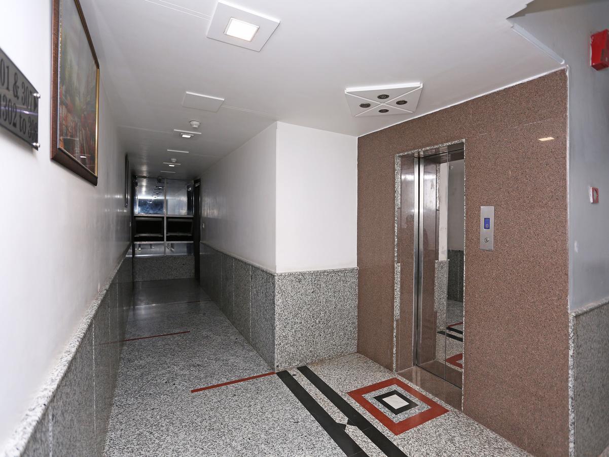 Star Hotel Agra  Buitenkant foto