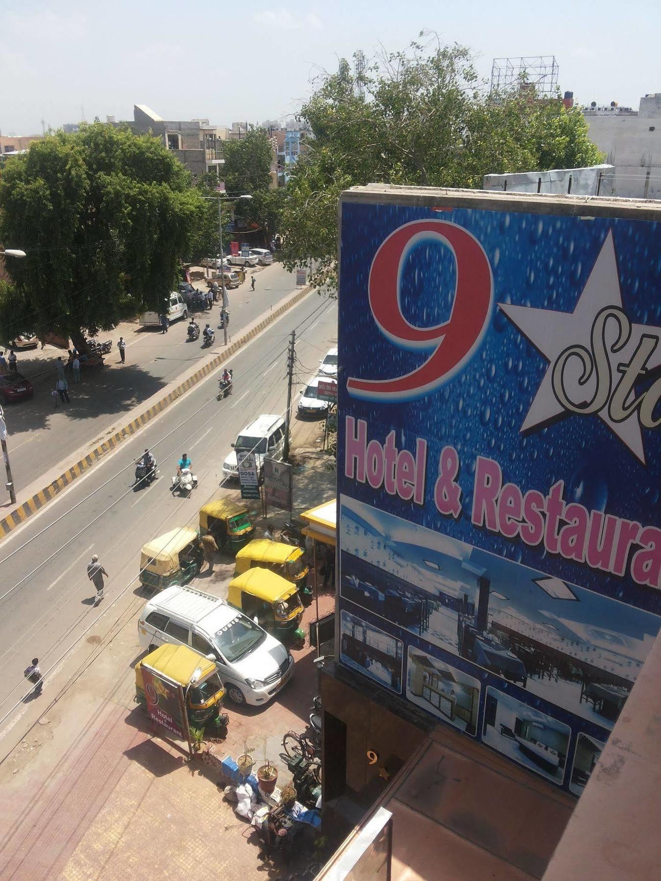 Star Hotel Agra  Buitenkant foto